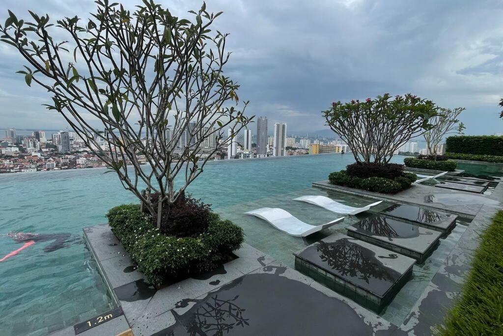 Beacon Executive #georgetown #infinitypool #15 Apartment *